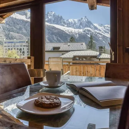 Havre Des Praz - 8px Views Garden Fireplace Bbq